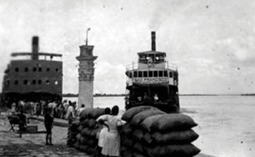 Supermercados Caribé - História de Januária